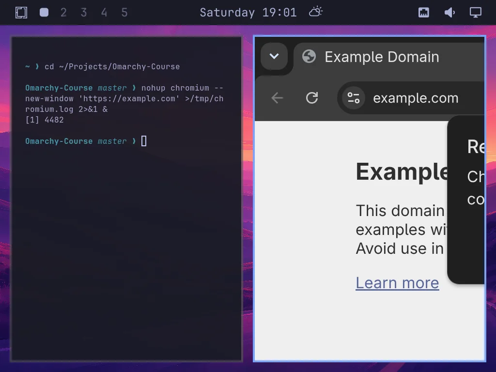 Real Hyprland tiling: a terminal and a browser automatically arranged side by side, no manual resizing